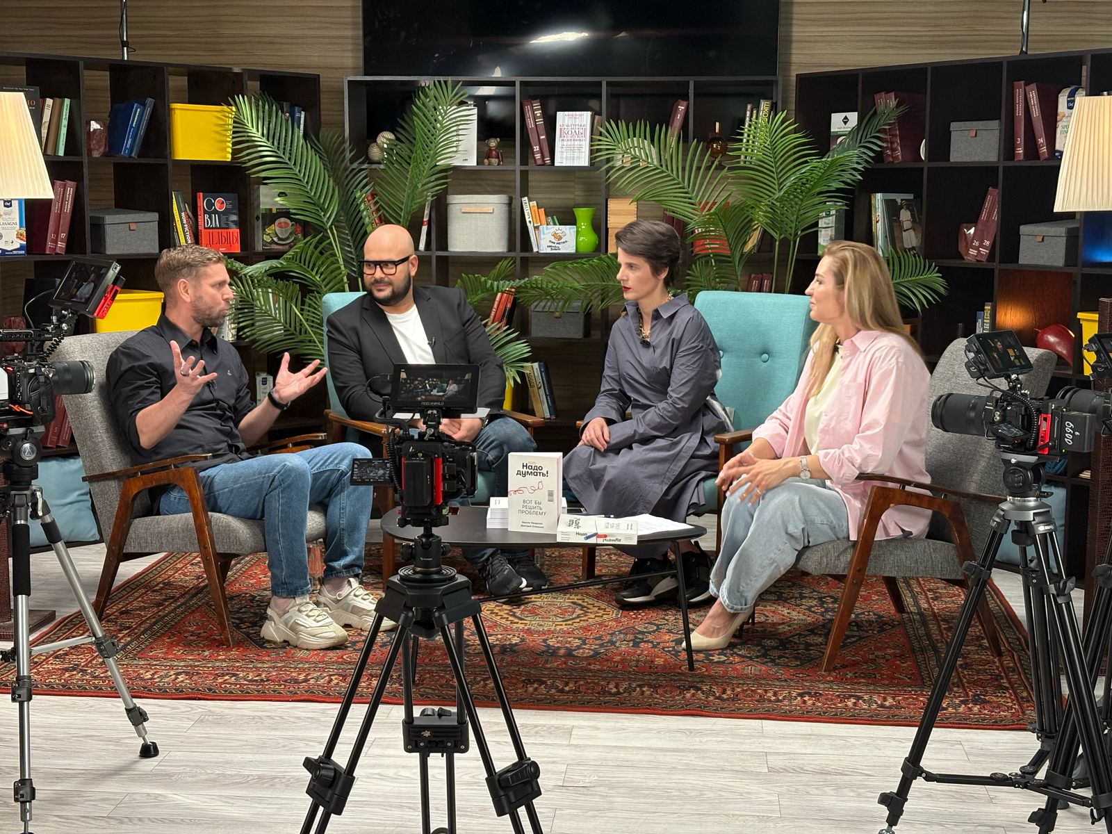 Книжные клубы — новый (старый) тренд вдумчивого чтения